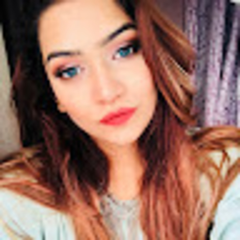 Meet your Posher, Aisha
